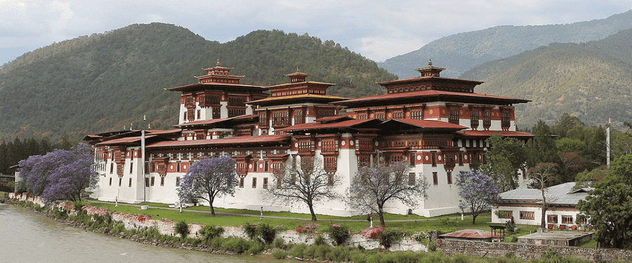 best cab service in Bhutan